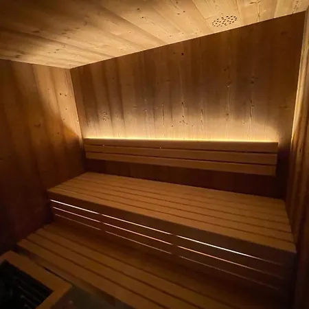 Large With Private Pool And Nordic Bath Chalet