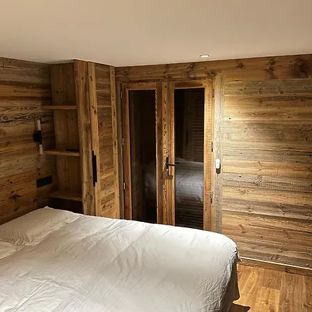 Large With Private Pool And Nordic Bath