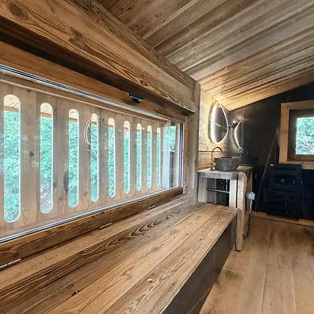 Large With Private Pool And Nordic Bath *
