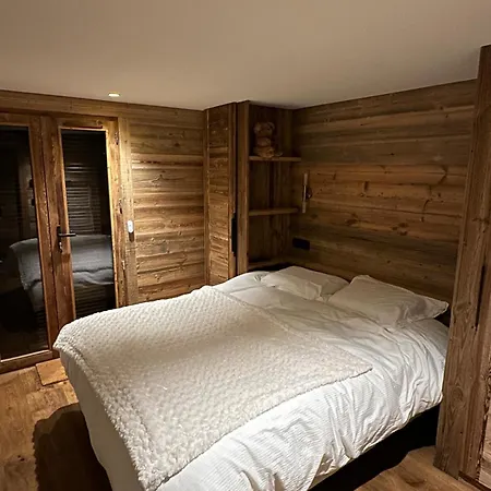 Large With Private Pool And Nordic Bath Chalet Notre-Dame-de-Bellecombe